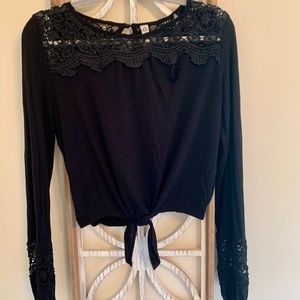 American Rag knit lace yoke neck wms top Sz large